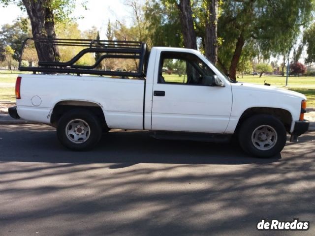 Chevrolet Silverado Usada en Mendoza, deRuedas