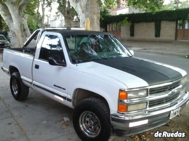 Chevrolet Silverado Usada en Mendoza, deRuedas