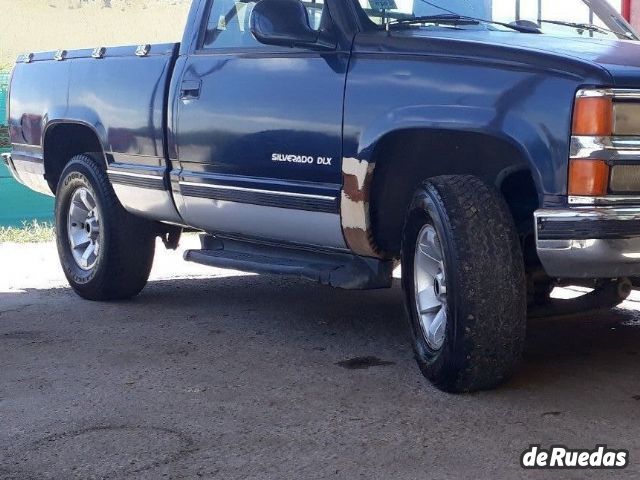 Chevrolet Silverado Usada en Mendoza, deRuedas