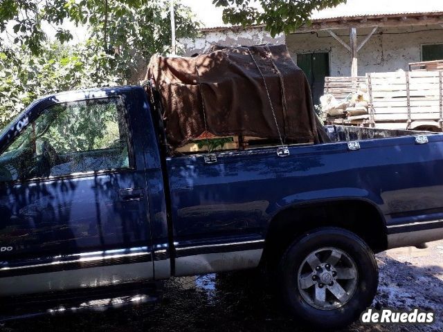 Chevrolet Silverado Usada en Mendoza, deRuedas