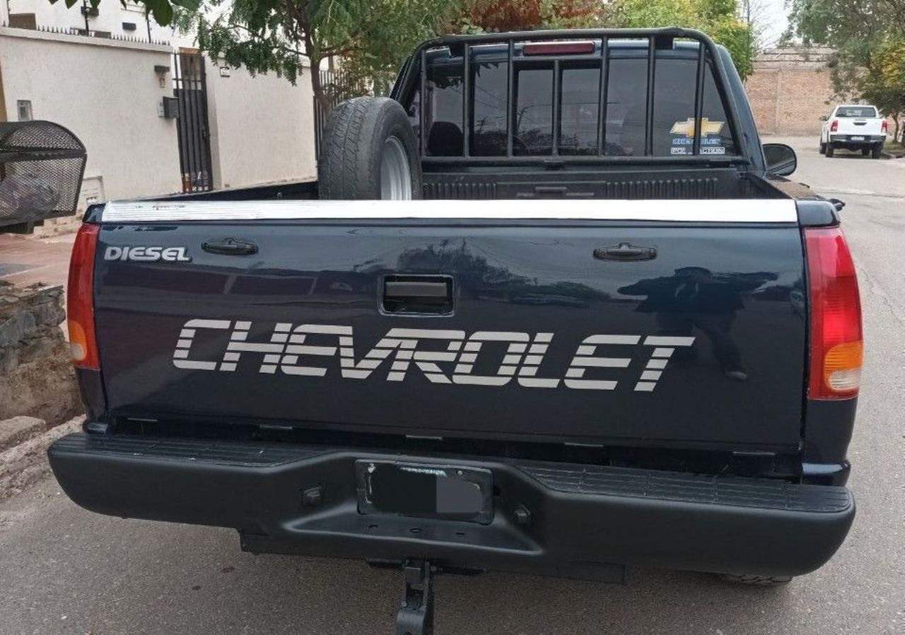 Chevrolet Silverado Usada en Mendoza, deRuedas