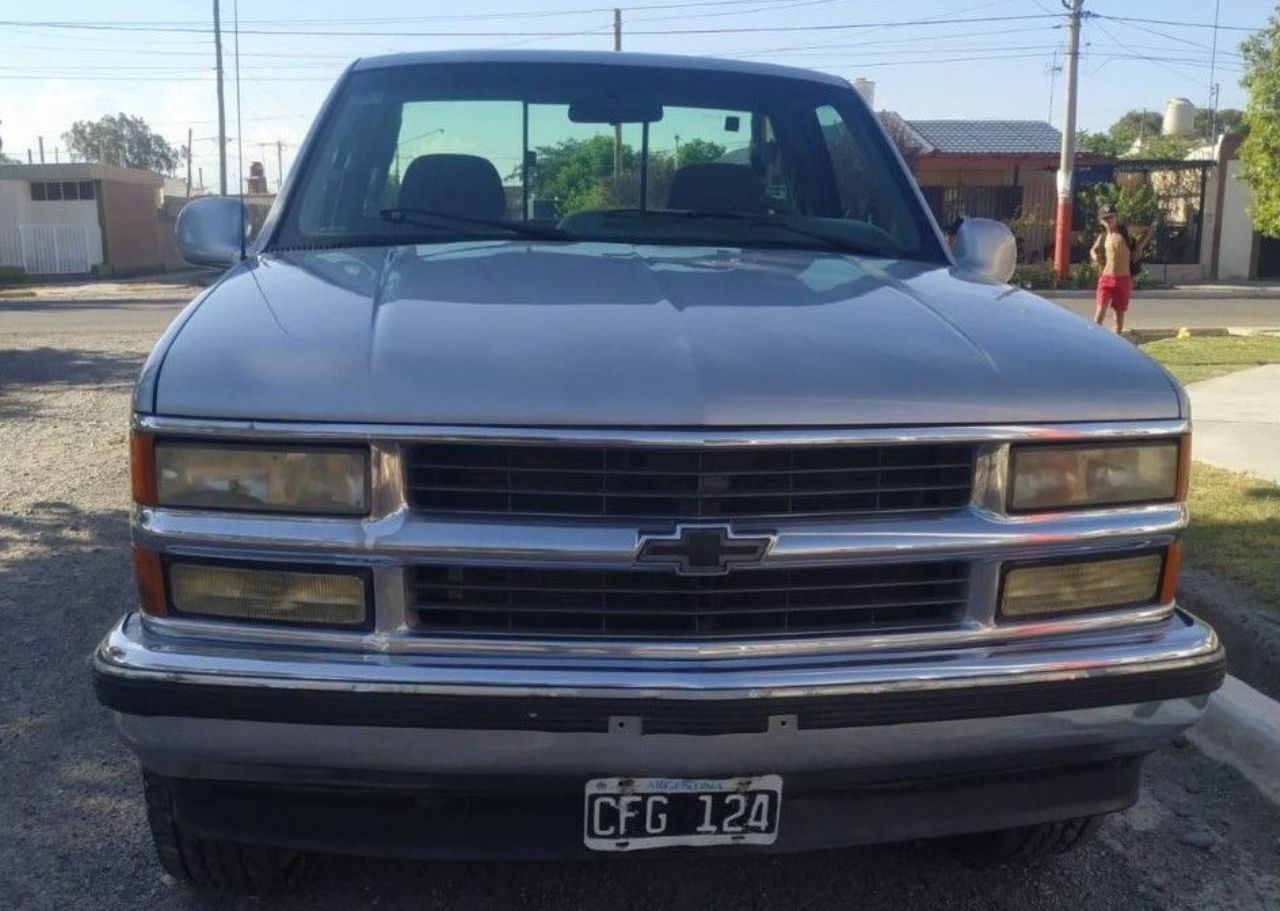 Chevrolet Silverado Usada en San Juan, deRuedas