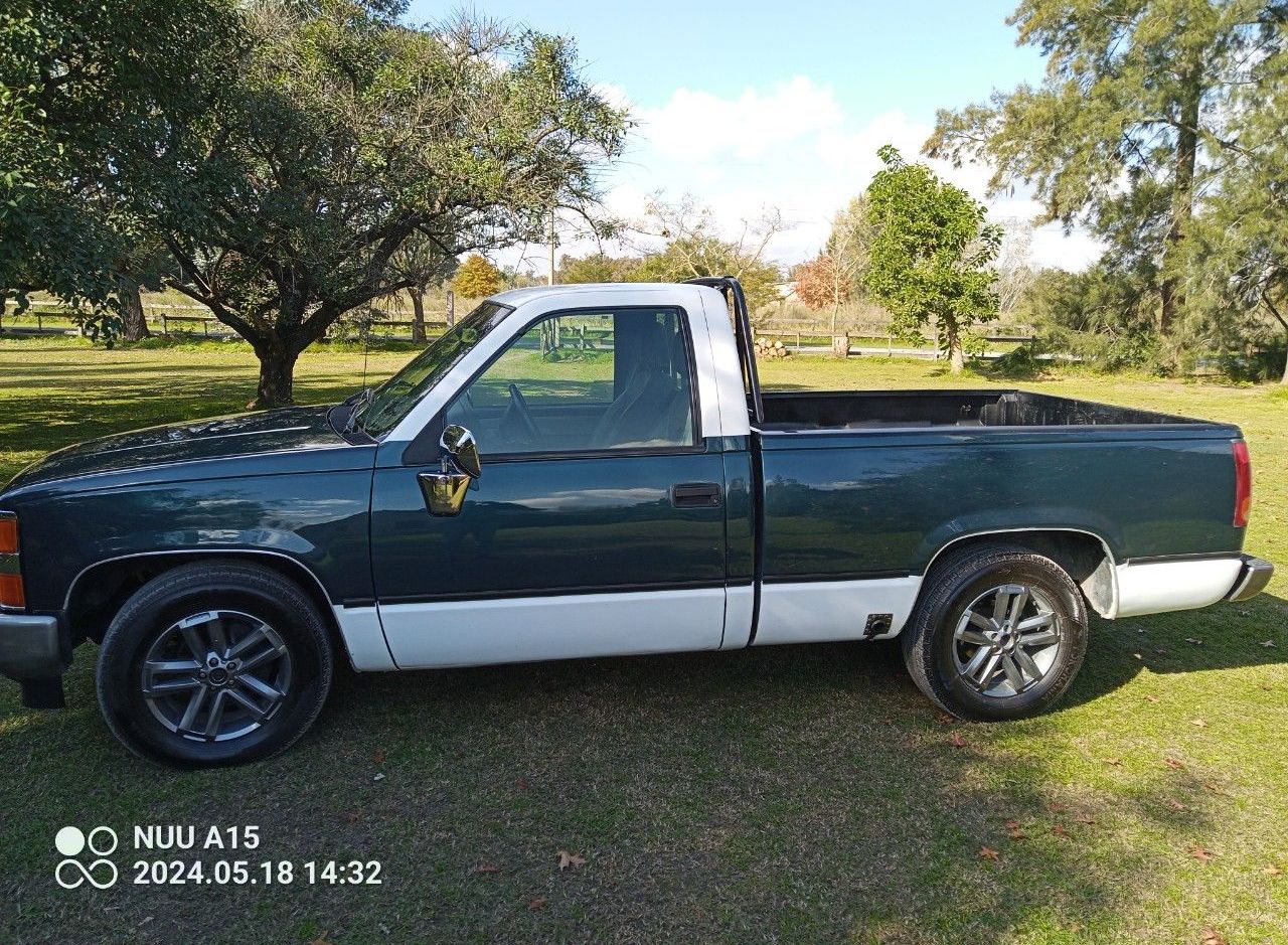 Chevrolet Silverado Usada en Buenos Aires, deRuedas