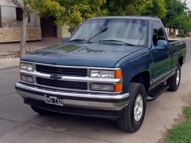 Chevrolet Silverado Usada en Mendoza, deRuedas