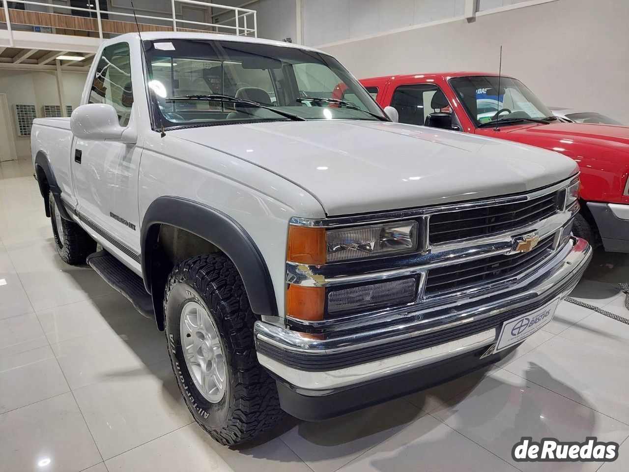 Chevrolet Silverado Usada en Mendoza, deRuedas