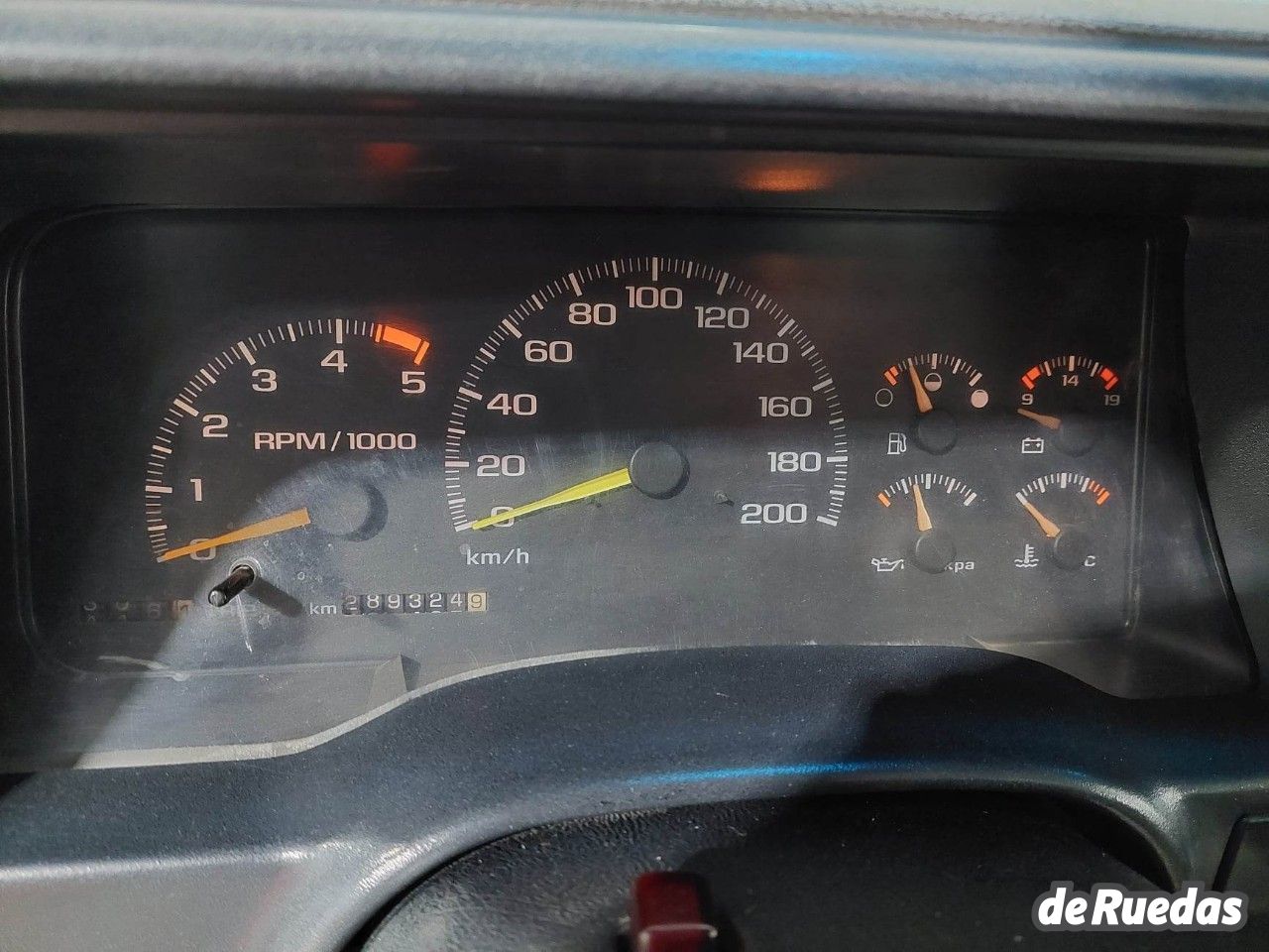 Chevrolet Silverado Usada en Mendoza, deRuedas