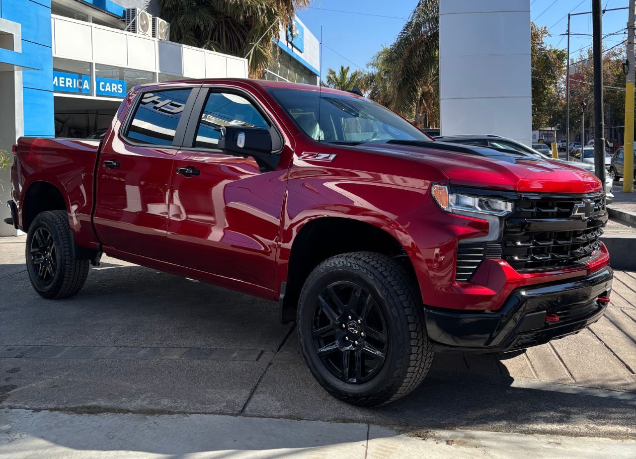 Chevrolet Silverado Nueva en San Juan, deRuedas