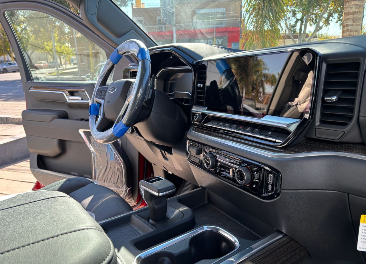 Chevrolet Silverado Nueva en San Juan, deRuedas