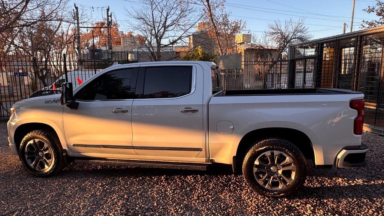 Chevrolet Silverado Usada en Mendoza, deRuedas