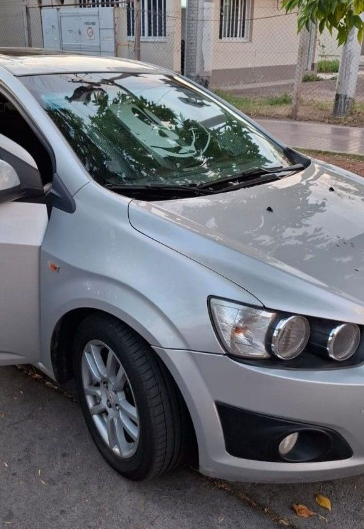Chevrolet Sonic Usado en Mendoza, deRuedas