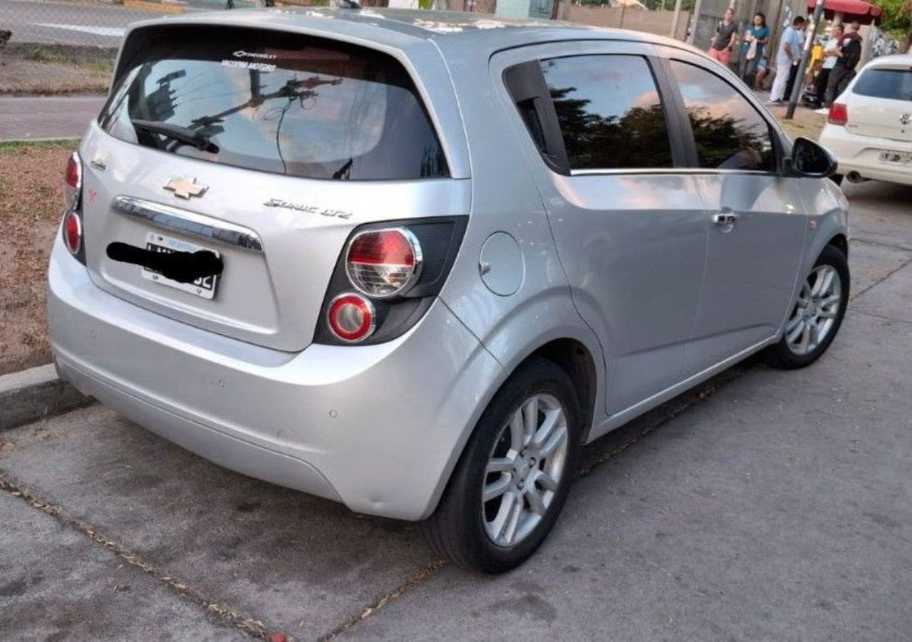 Chevrolet Sonic Usado en Mendoza, deRuedas