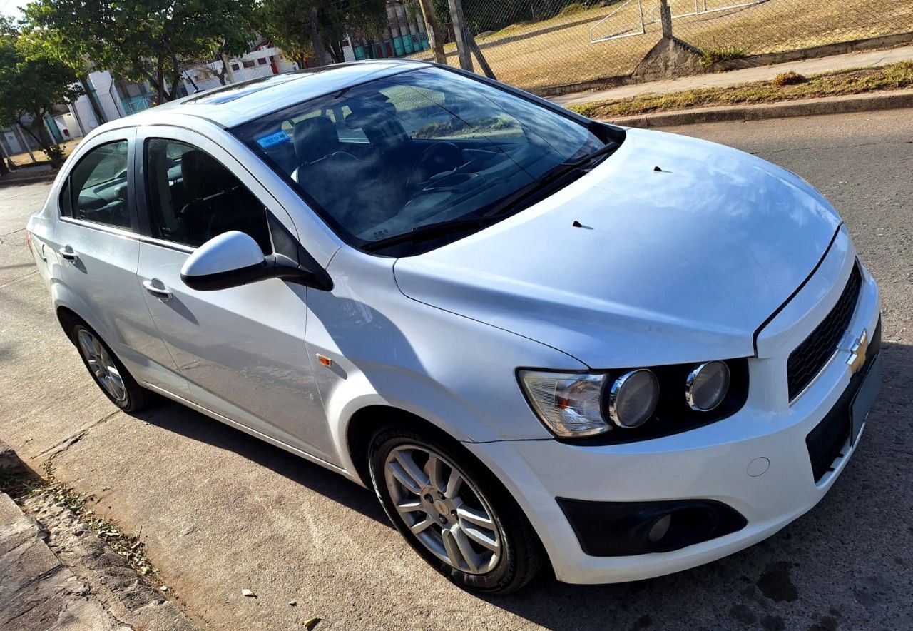 Chevrolet Sonic Usado Financiado en Córdoba, deRuedas