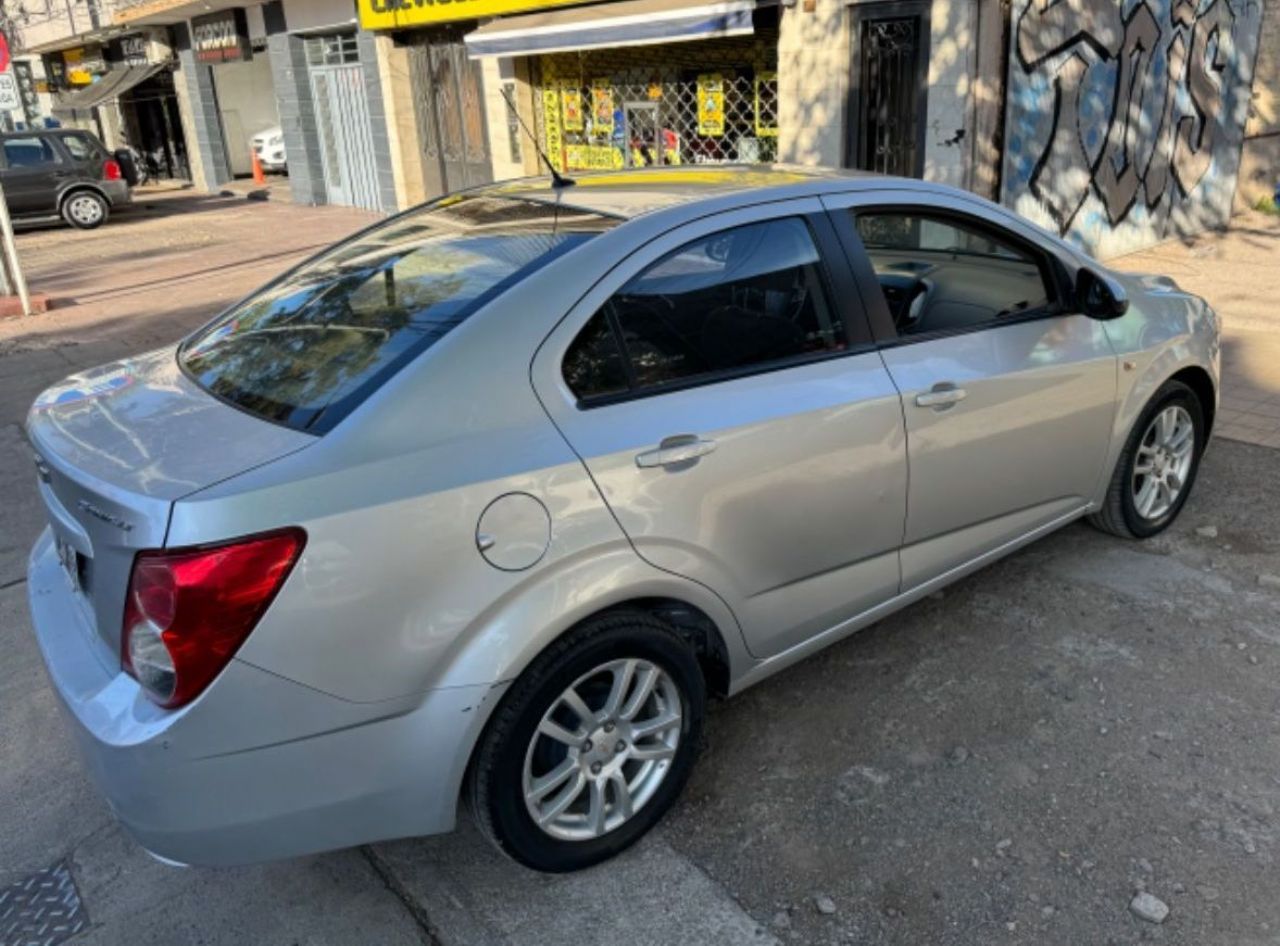 Chevrolet Sonic Usado en Mendoza, deRuedas