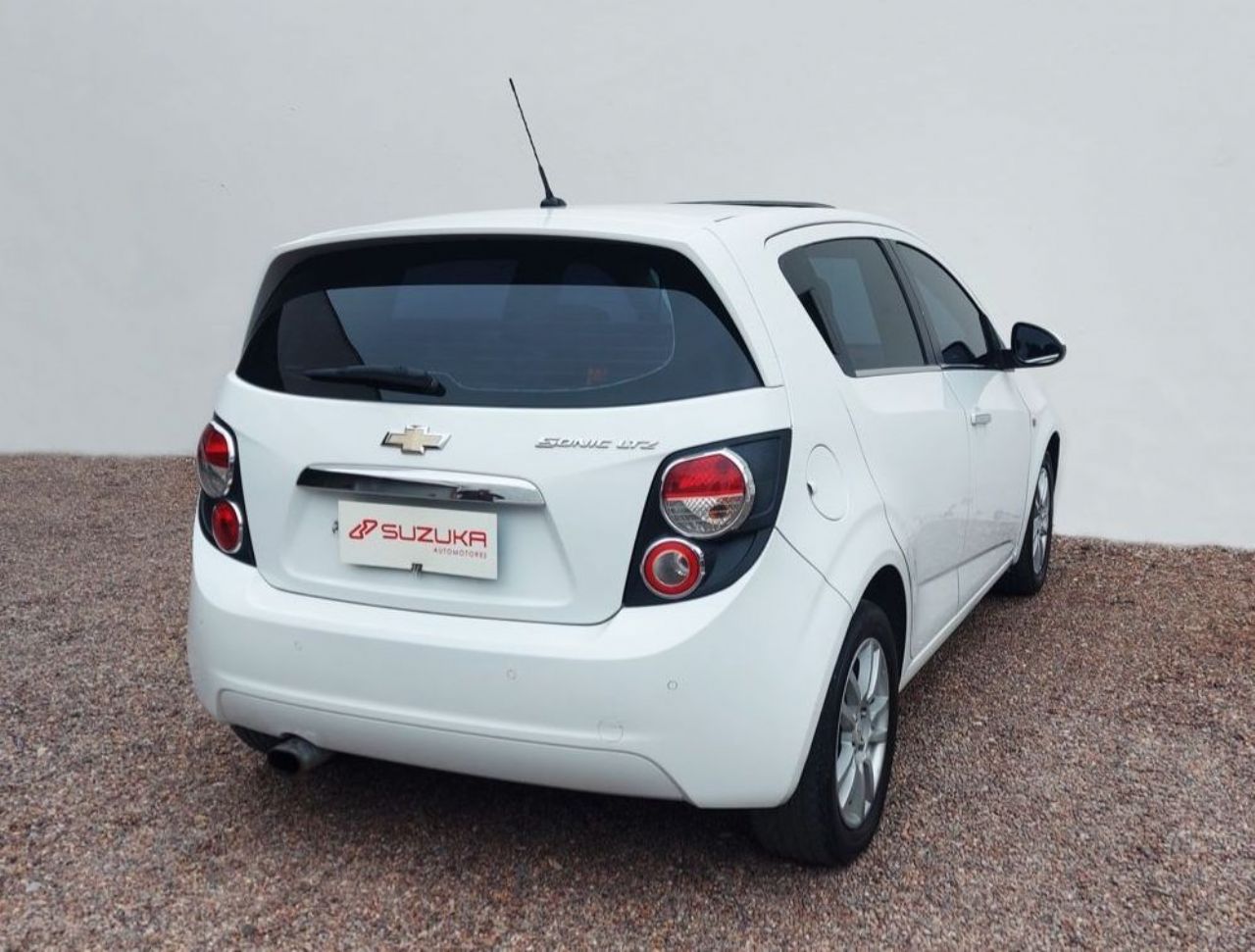Chevrolet Sonic Usado Financiado en Mendoza, deRuedas