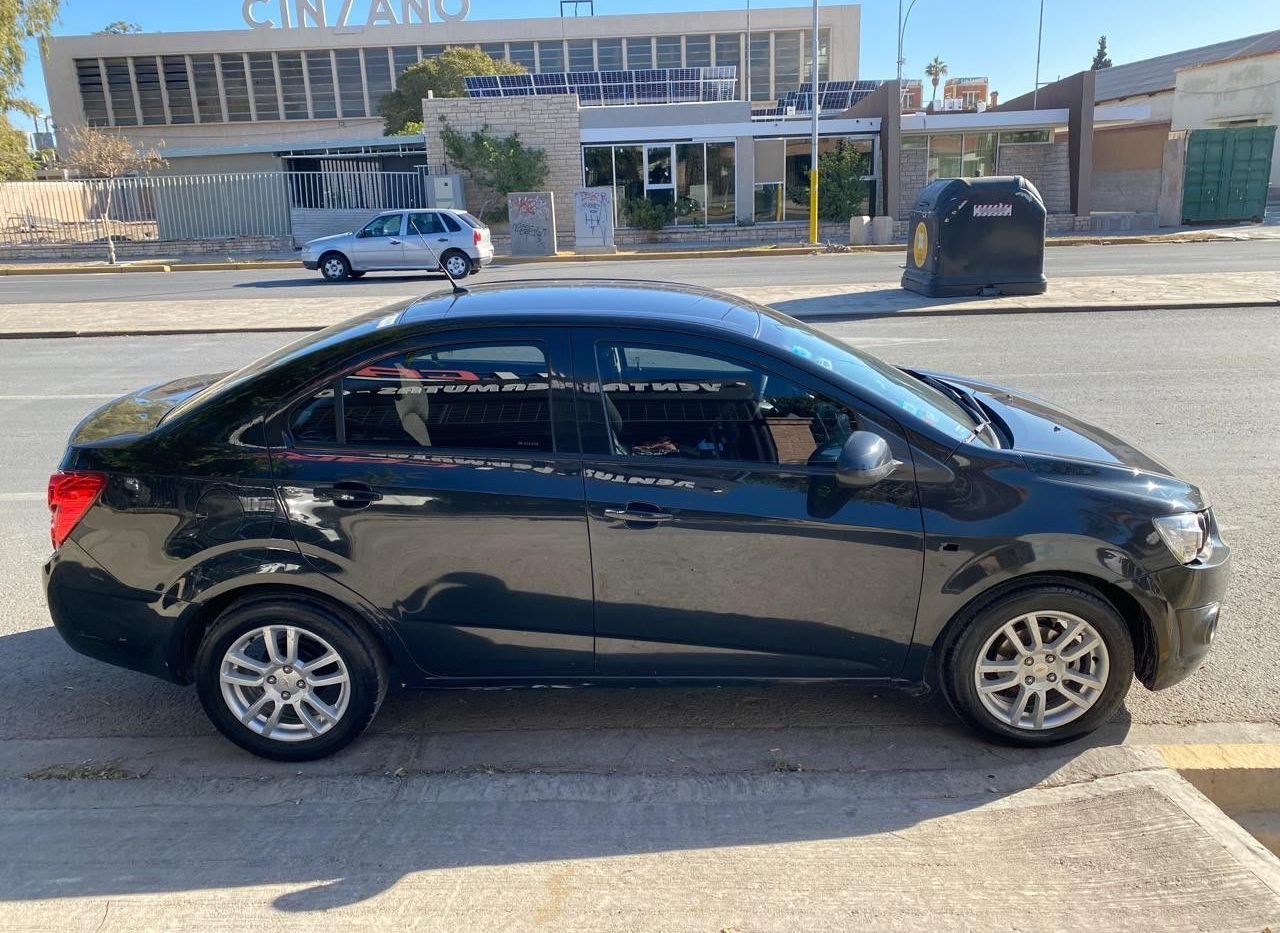 Chevrolet Sonic Usado Financiado en San Juan, deRuedas