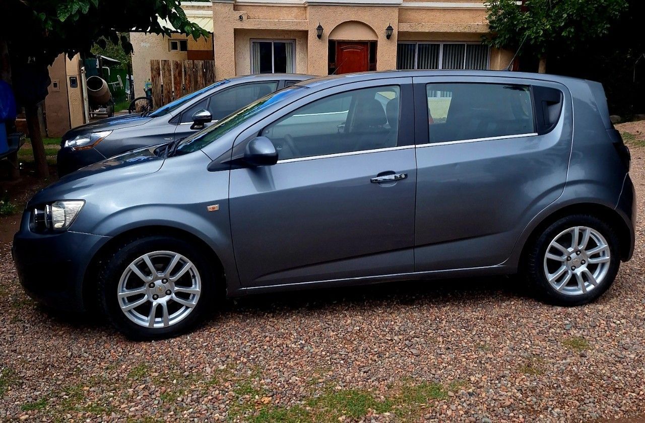 Chevrolet Sonic Usado en Mendoza, deRuedas
