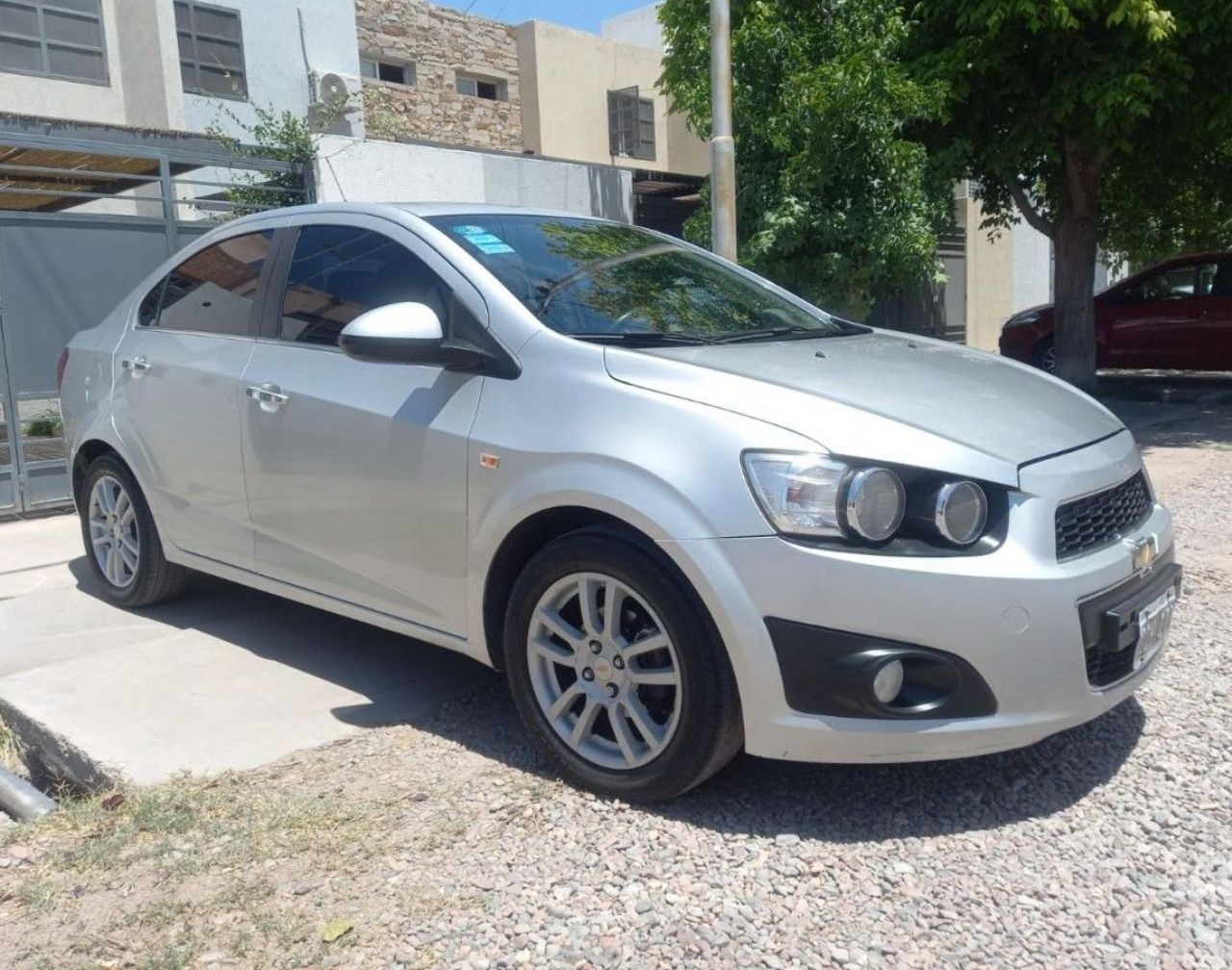 Chevrolet Sonic Usado en Mendoza, deRuedas