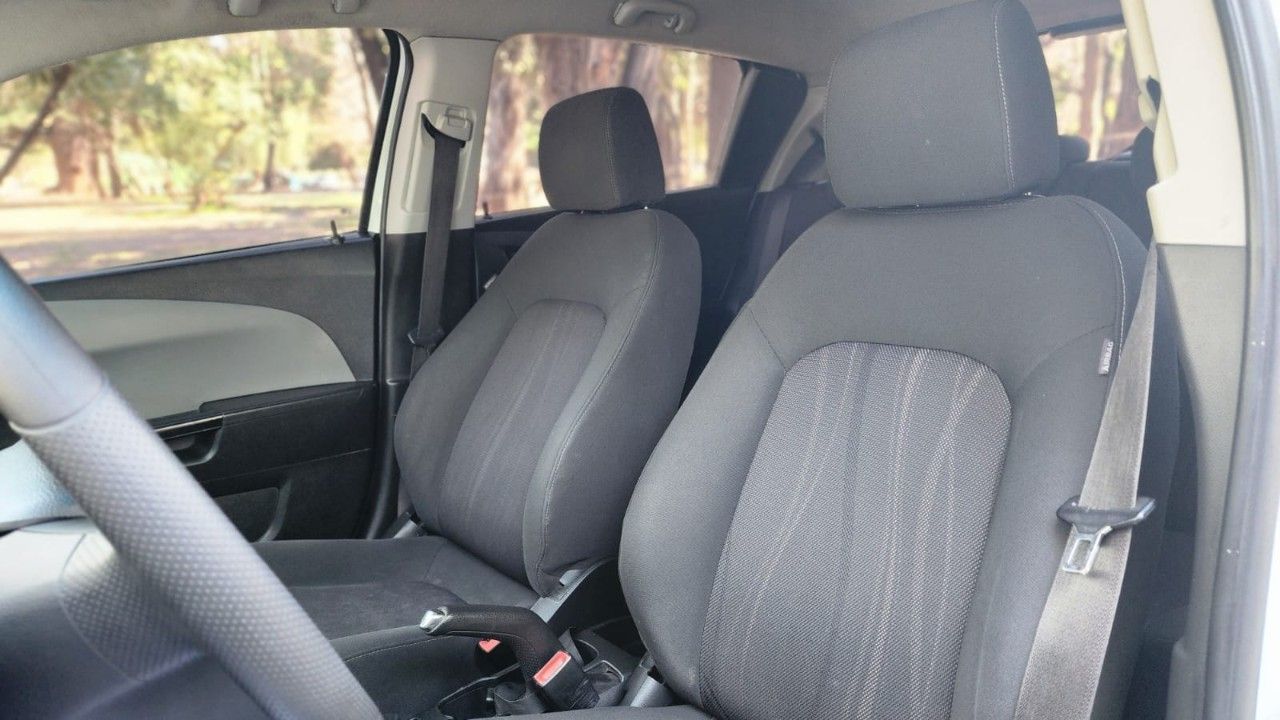 Chevrolet Sonic Usado Financiado en Mendoza, deRuedas