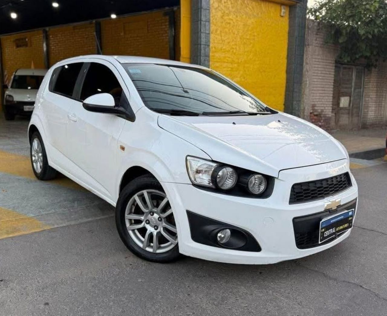 Chevrolet Sonic Usado Financiado en San Juan, deRuedas