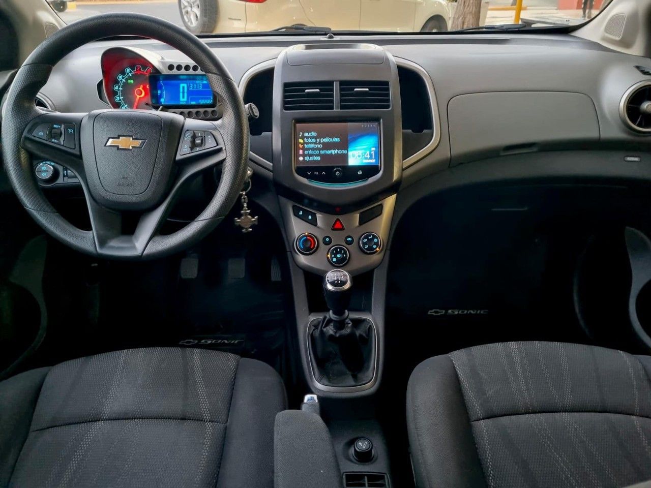 Chevrolet Sonic Usado Financiado en San Juan, deRuedas