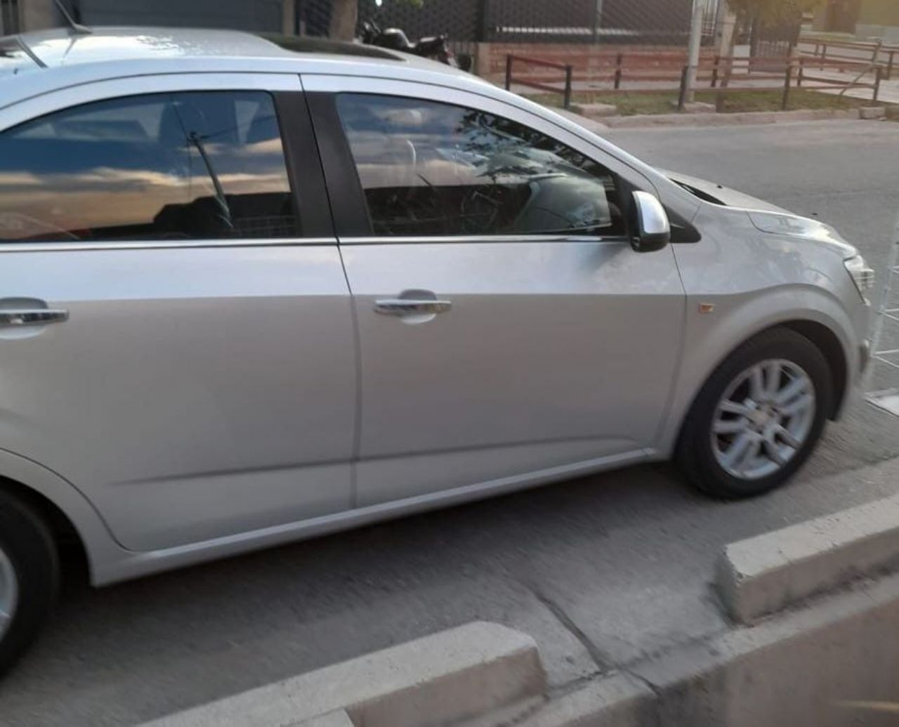 Chevrolet Sonic Usado en Mendoza, deRuedas