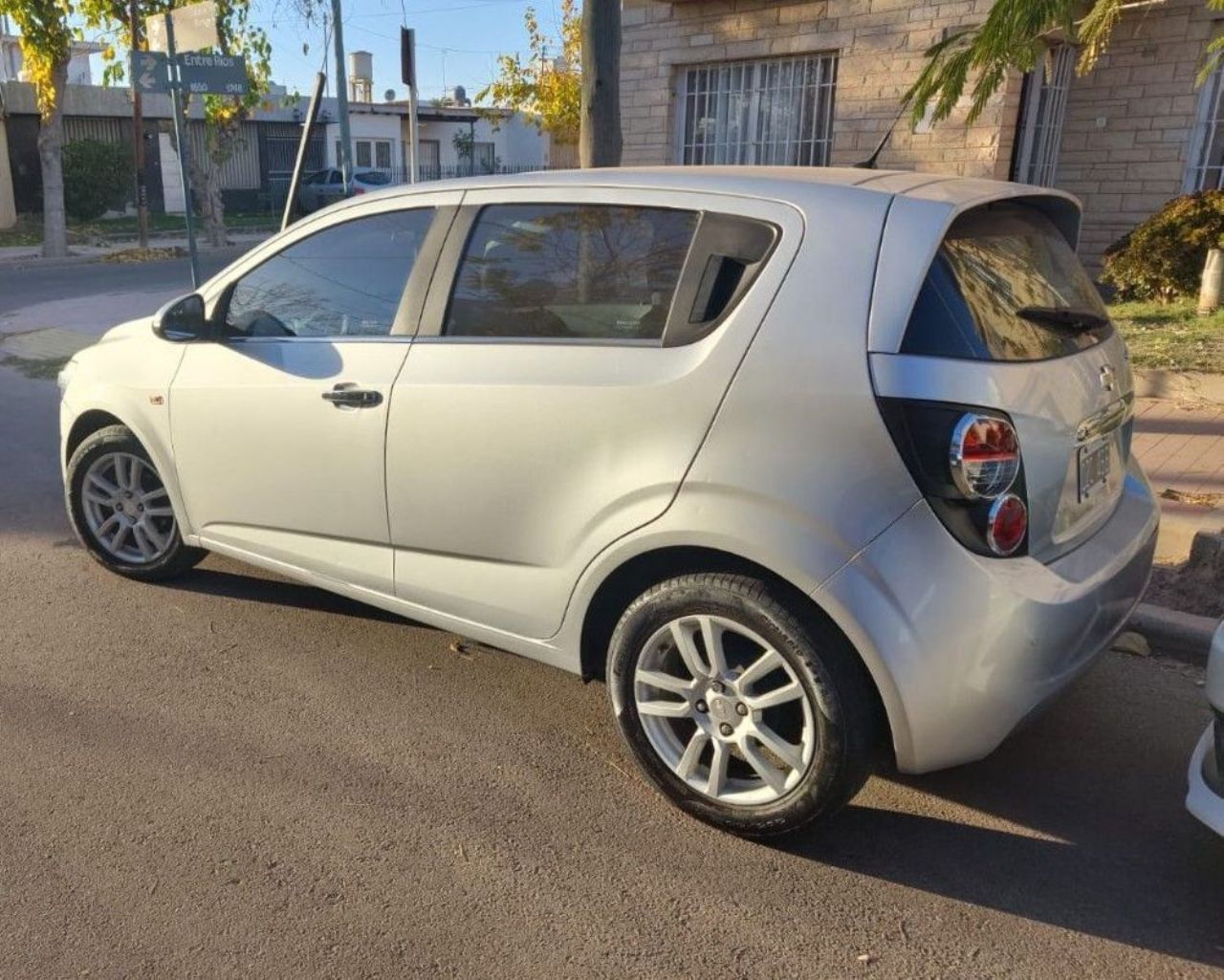 Chevrolet Sonic Usado en Mendoza, deRuedas