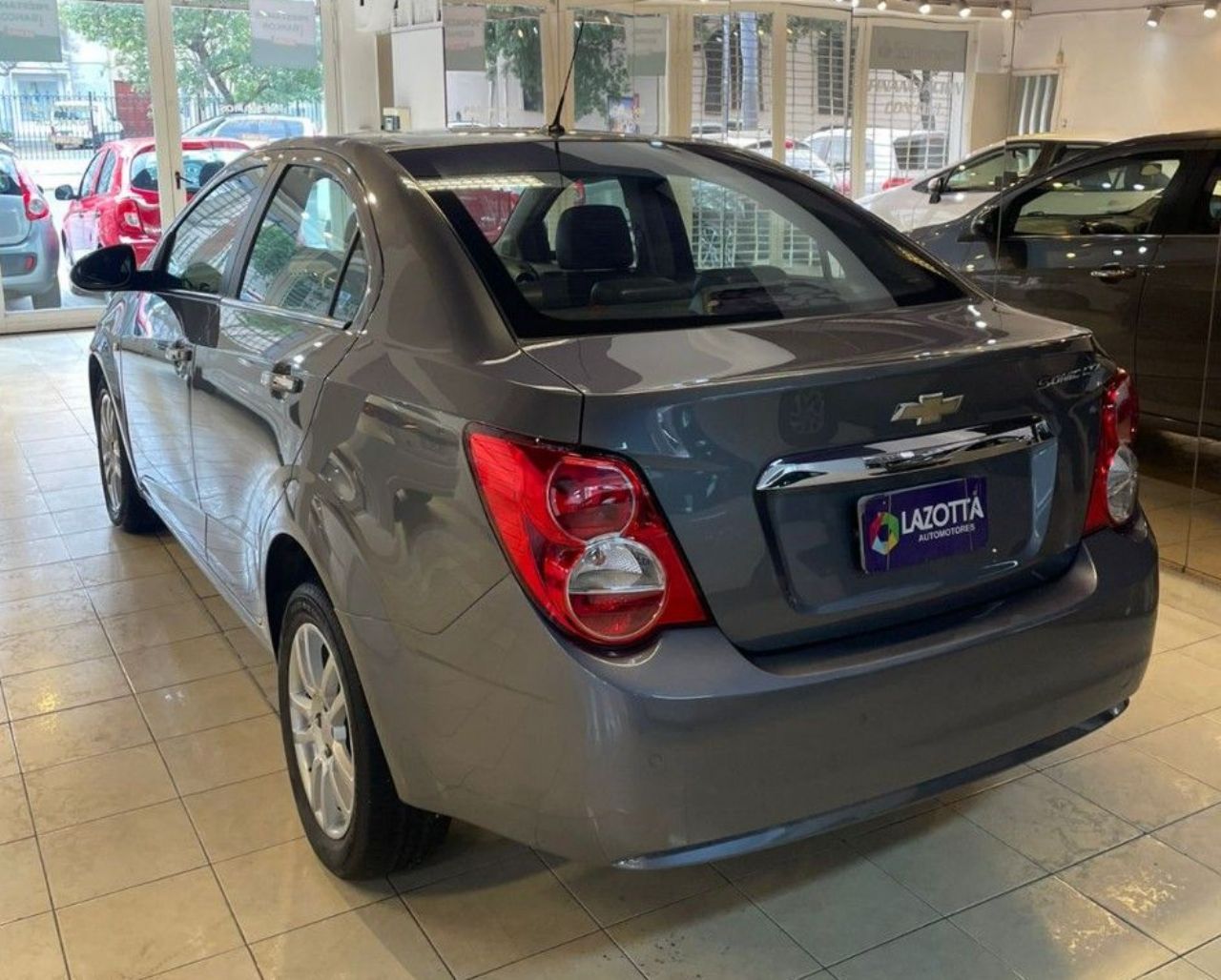 Chevrolet Sonic Usado Financiado en Córdoba, deRuedas