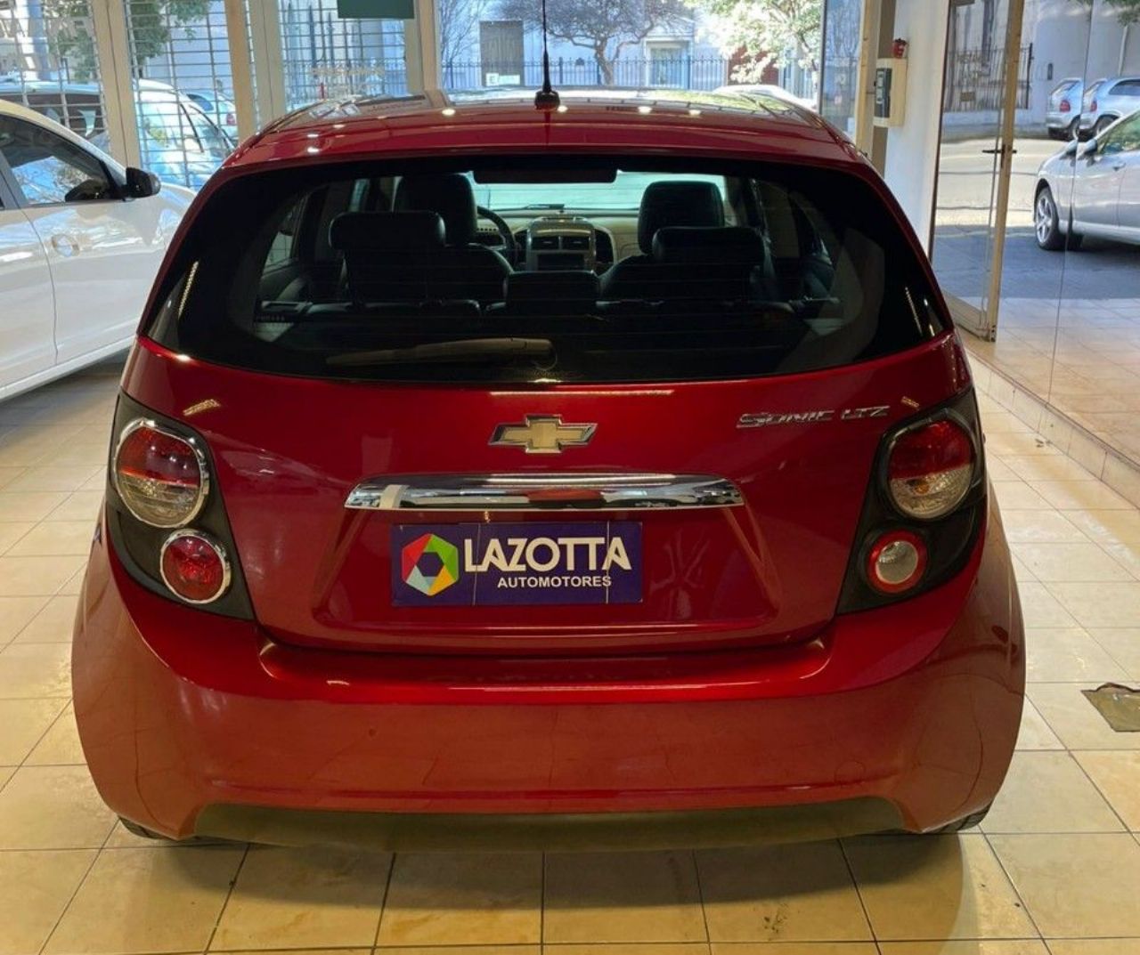 Chevrolet Sonic Usado Financiado en Córdoba, deRuedas