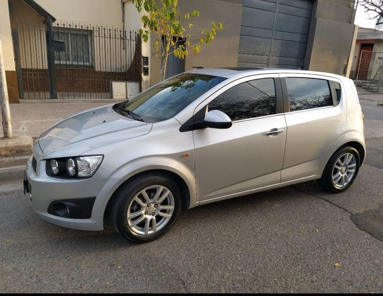 Chevrolet Sonic Usado en Mendoza, deRuedas