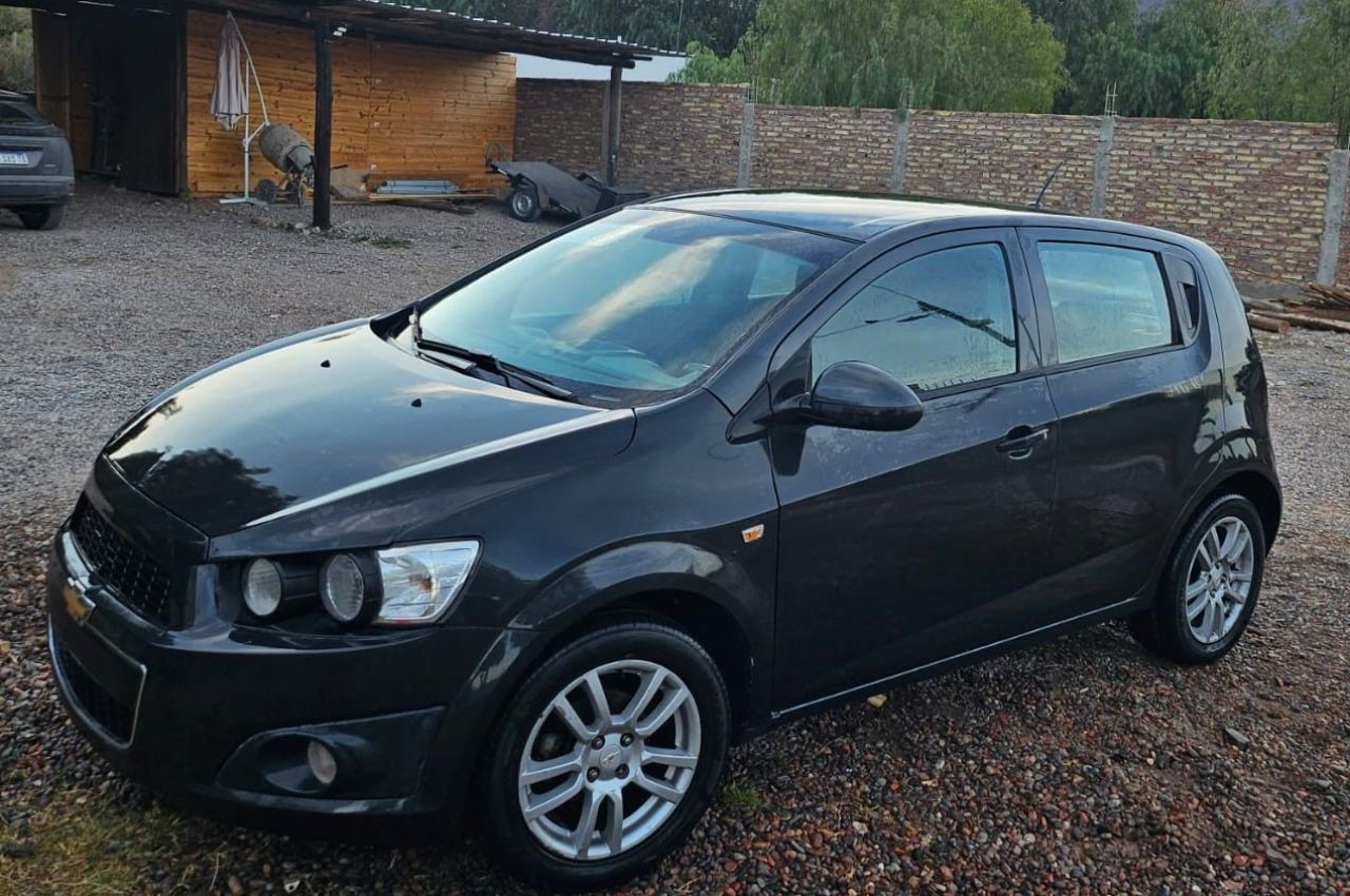 Chevrolet Sonic Usado en Mendoza, deRuedas