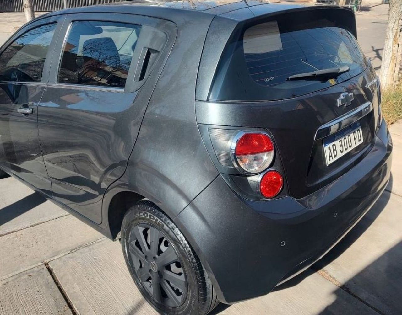 Chevrolet Sonic Usado en Mendoza, deRuedas