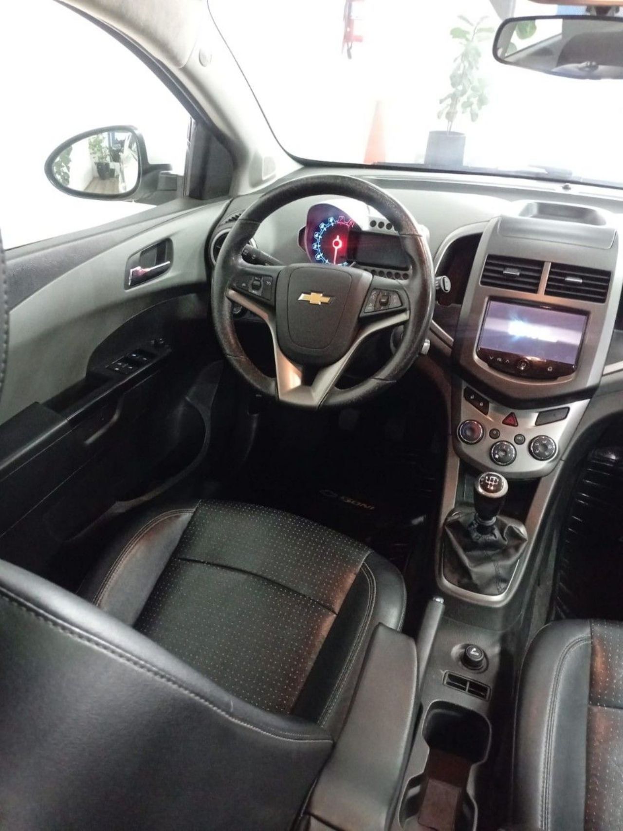 Chevrolet Sonic Usado Financiado en Córdoba, deRuedas
