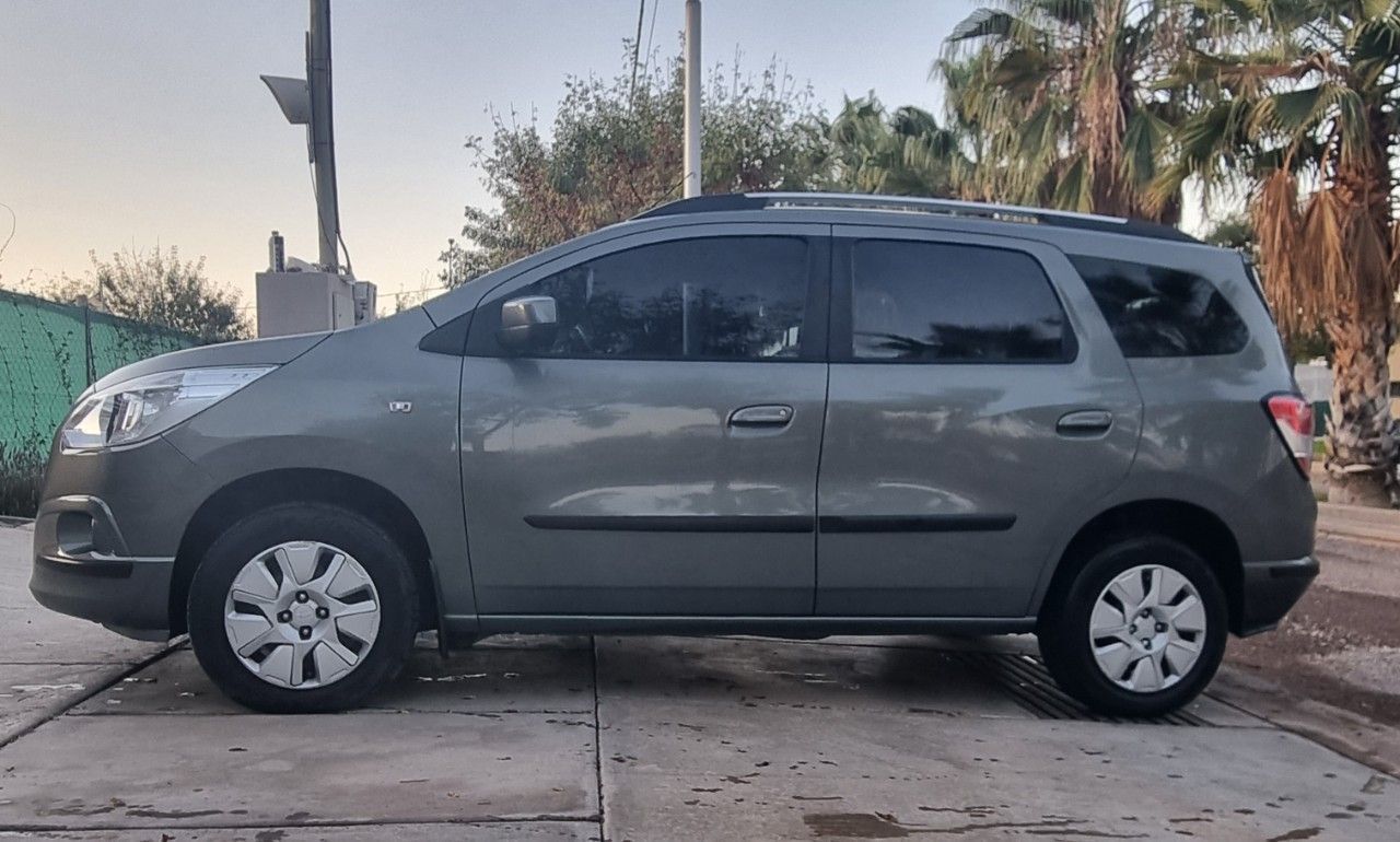 Chevrolet Spin Usado en Mendoza, deRuedas