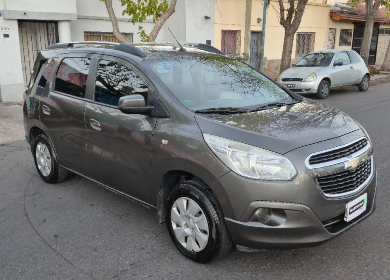 Chevrolet Spin Usado Financiado en Mendoza, deRuedas