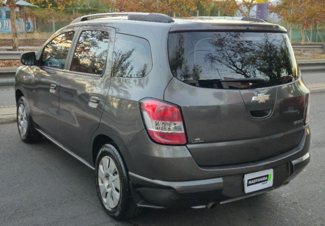 Chevrolet Spin Usado Financiado en Mendoza, deRuedas
