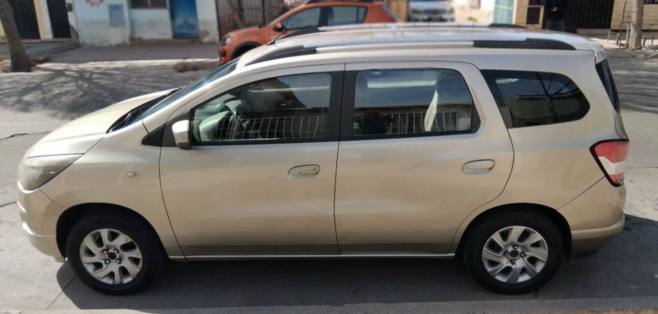 Chevrolet Spin Usado en Mendoza, deRuedas