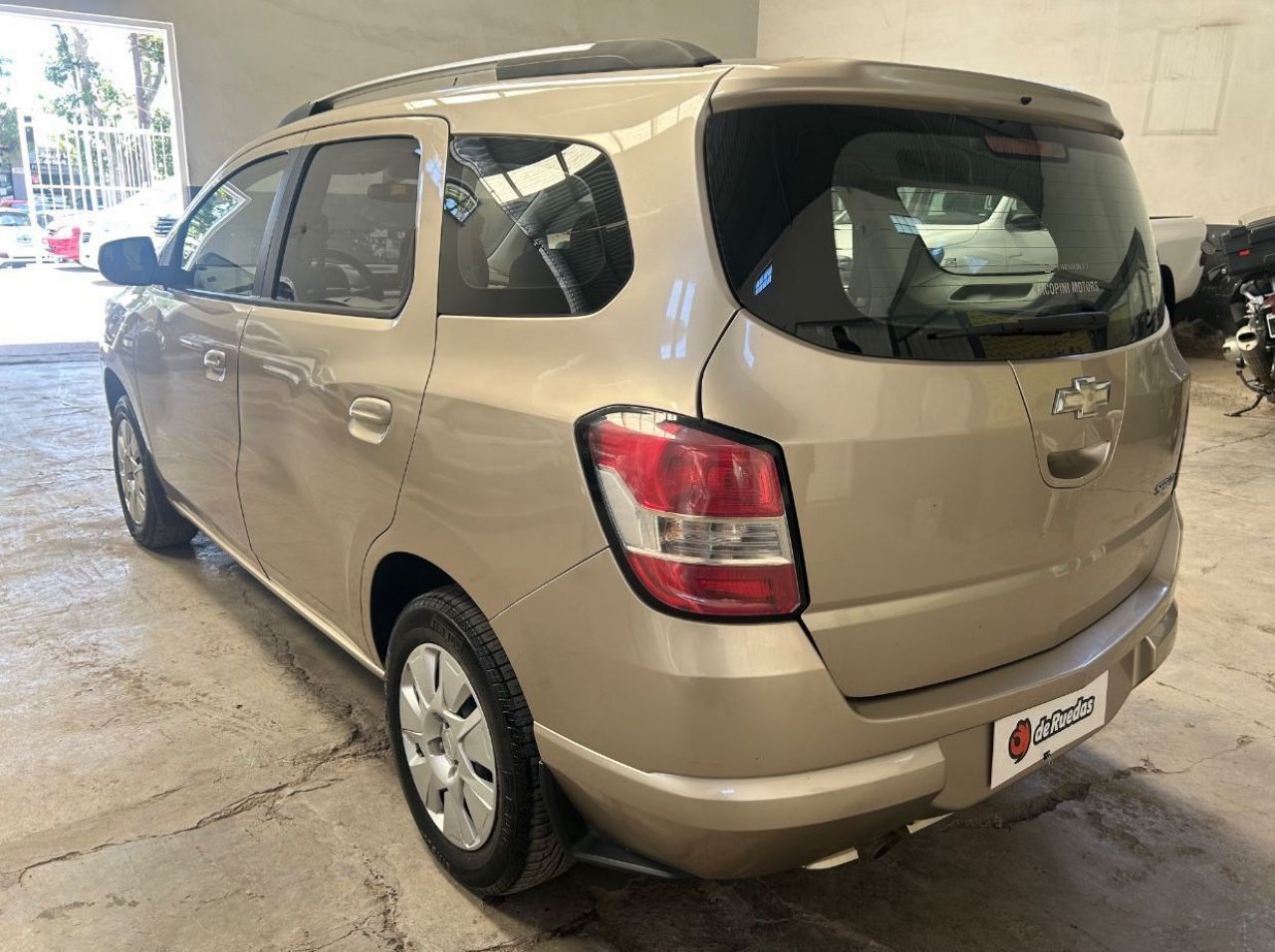 Chevrolet Spin Usado Financiado en Mendoza, deRuedas