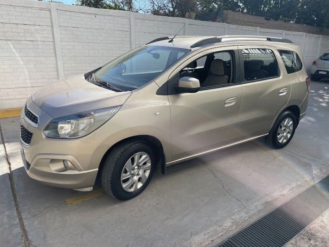 Chevrolet Spin Usado en San Juan, deRuedas