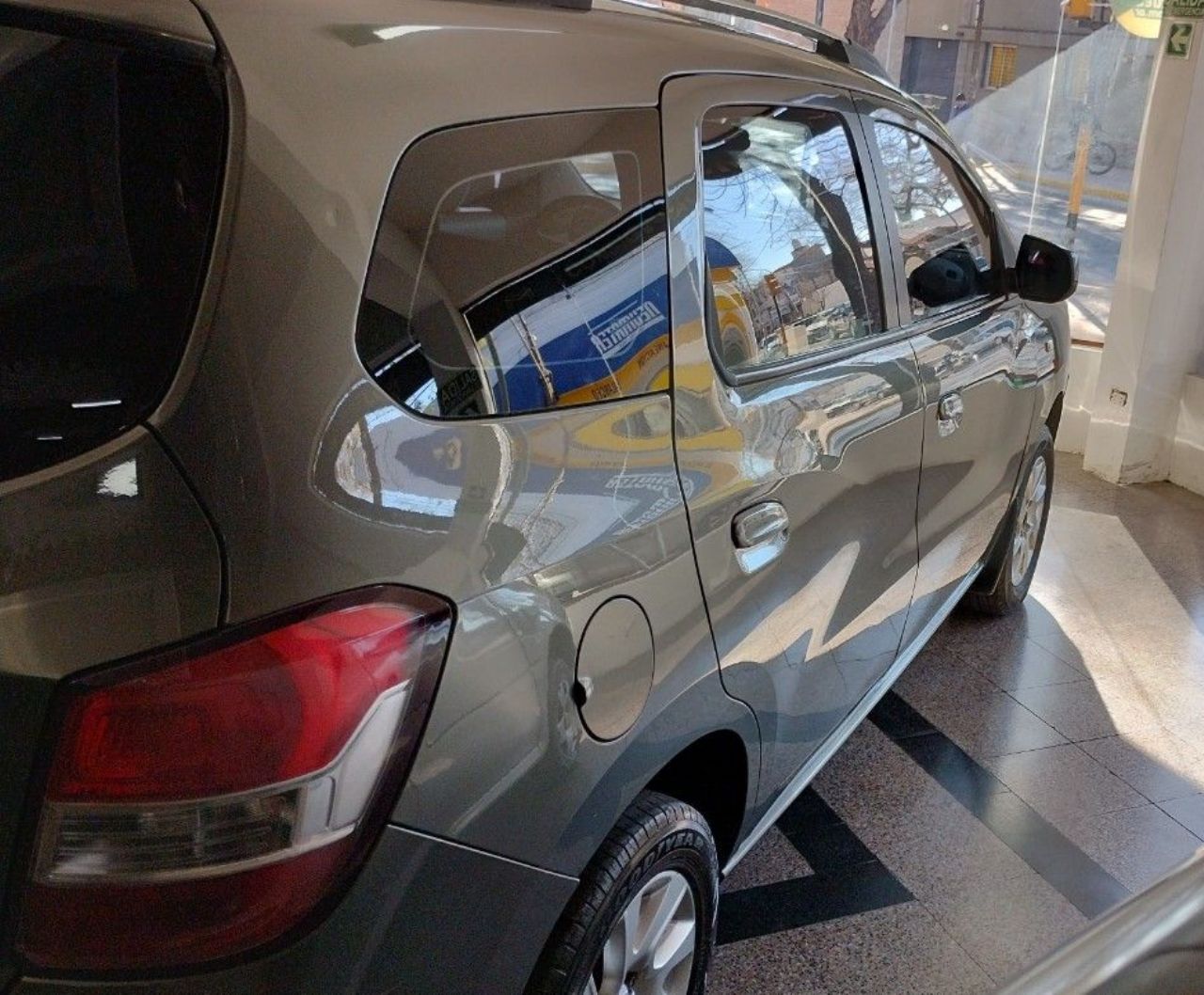 Chevrolet Spin Usado en Mendoza, deRuedas
