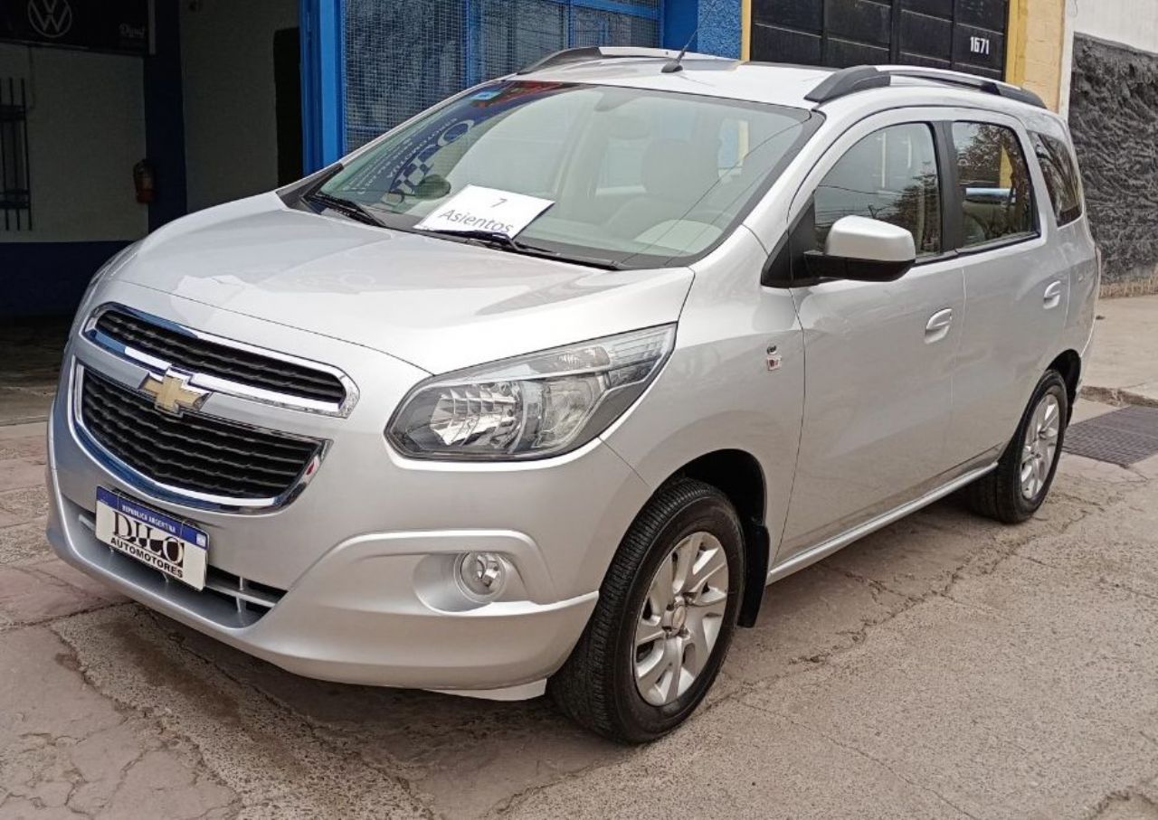 Chevrolet Spin Usado Financiado en Mendoza, deRuedas