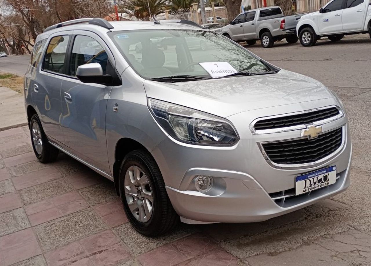 Chevrolet Spin Usado Financiado en Mendoza, deRuedas