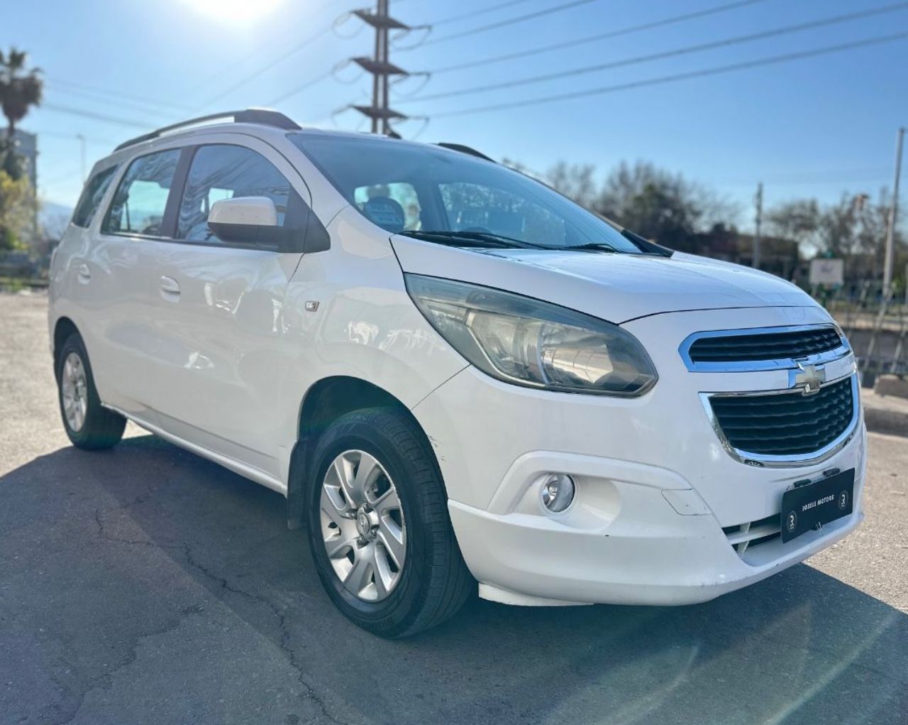 Chevrolet Spin Usado Financiado en Mendoza, deRuedas