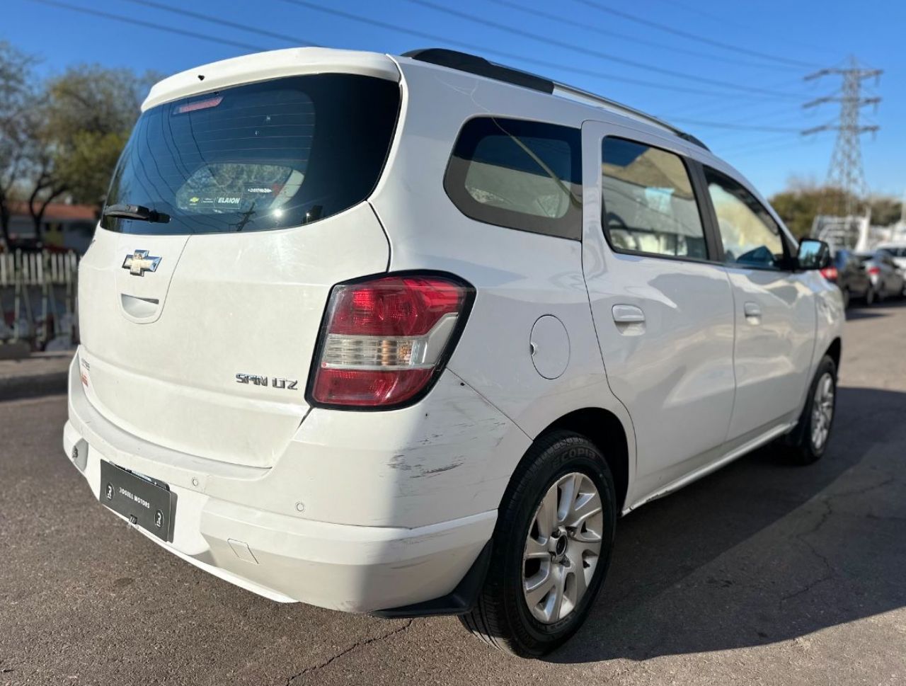 Chevrolet Spin Usado Financiado en Mendoza, deRuedas