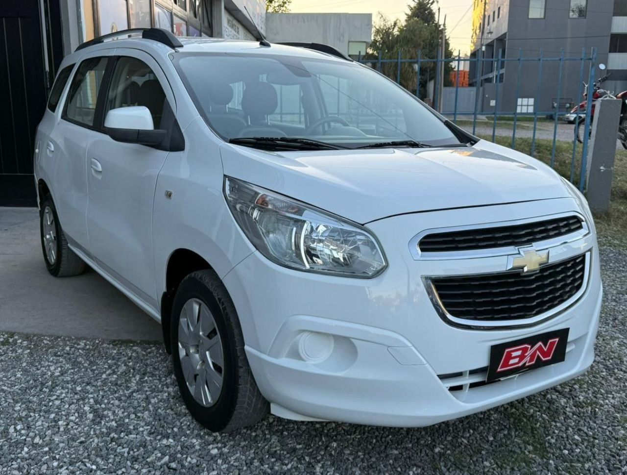 Chevrolet Spin Usado Financiado en Córdoba, deRuedas