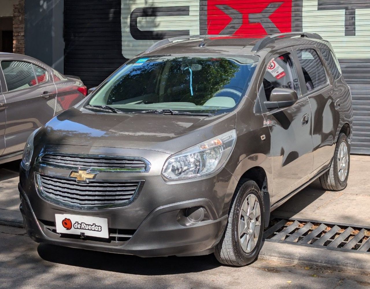 Chevrolet Spin Usado Financiado en Mendoza, deRuedas