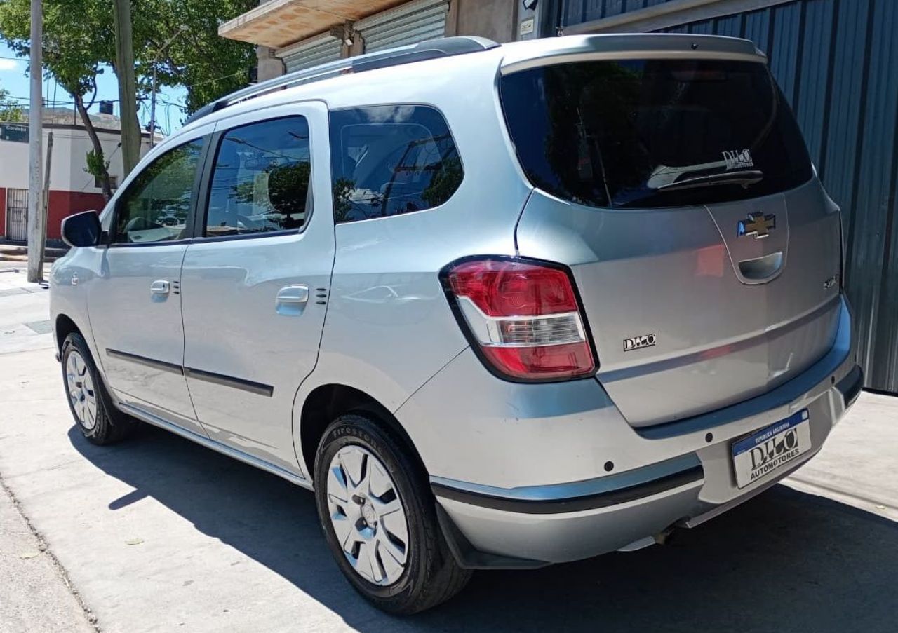 Chevrolet Spin Usado Financiado en Mendoza, deRuedas