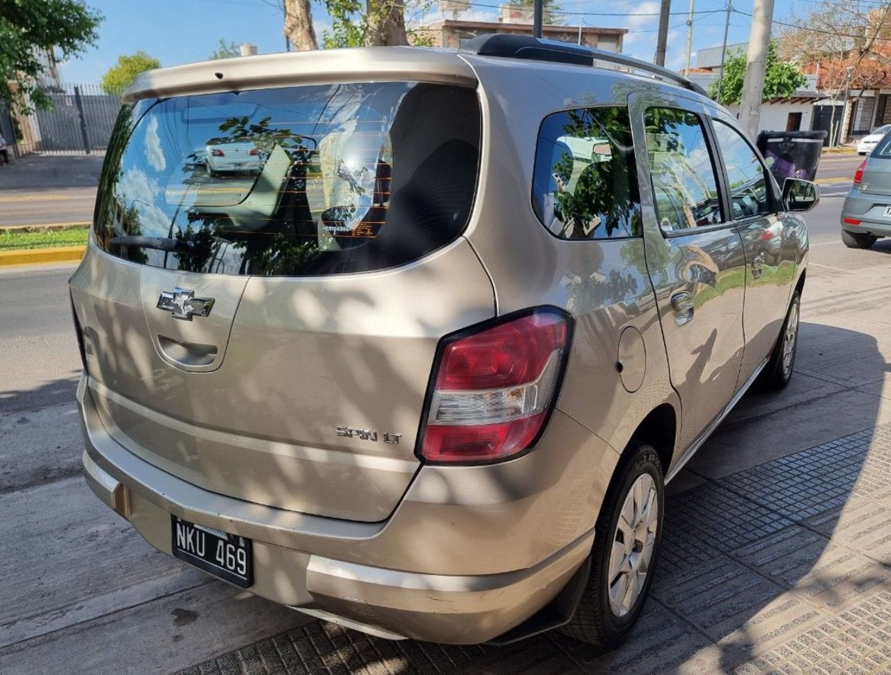Chevrolet Spin Usado Financiado en Mendoza, deRuedas