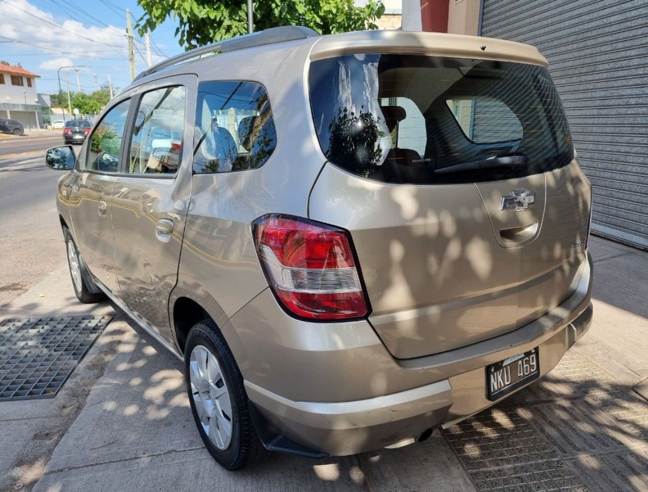 Chevrolet Spin Usado Financiado en Mendoza, deRuedas