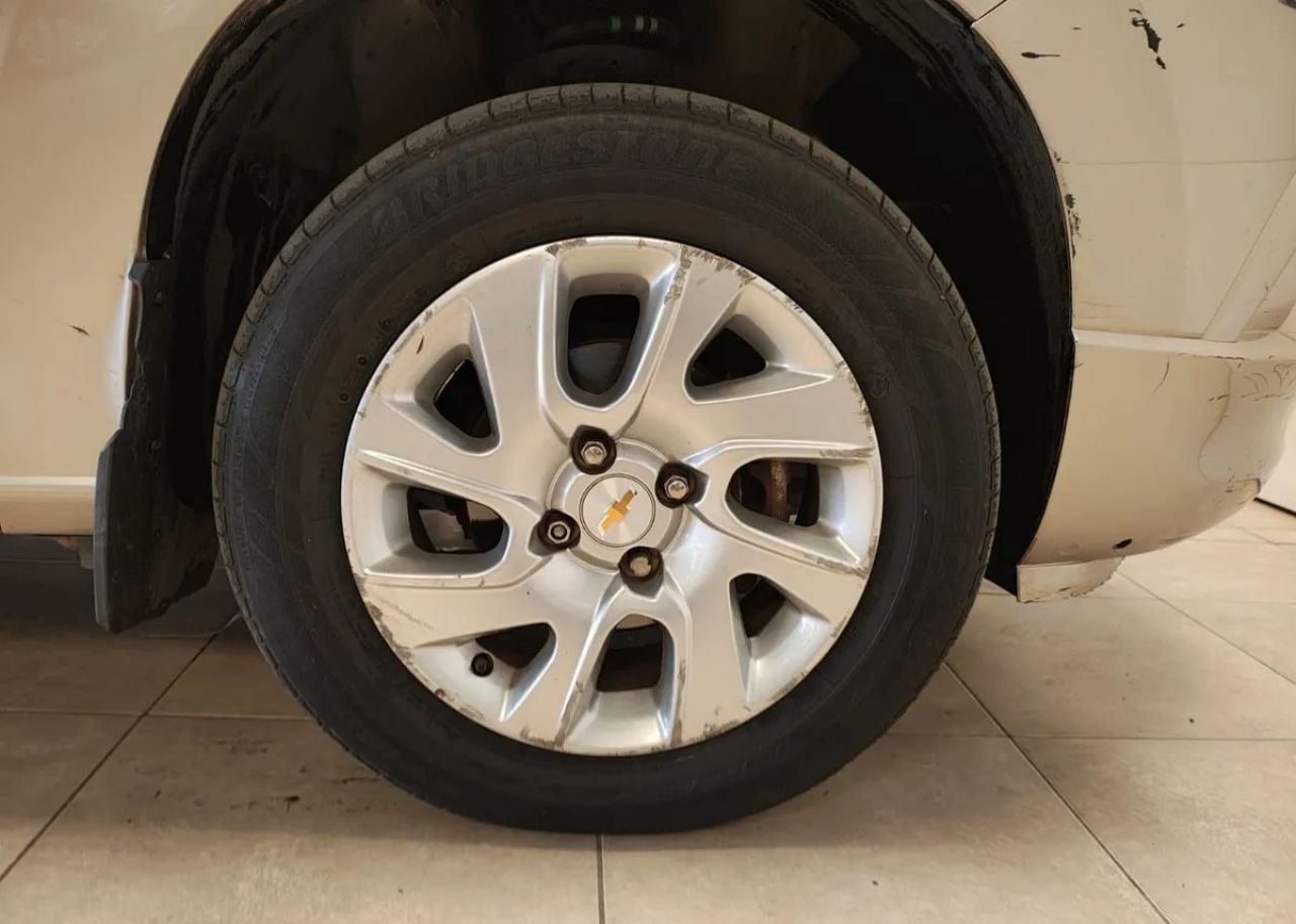 Chevrolet Spin Usado en Córdoba, deRuedas
