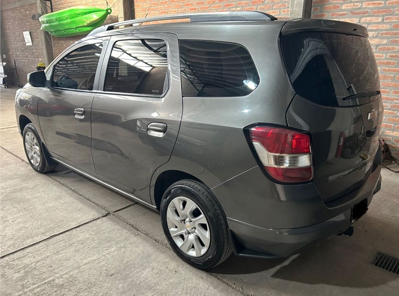 Chevrolet Spin Usado en Mendoza, deRuedas